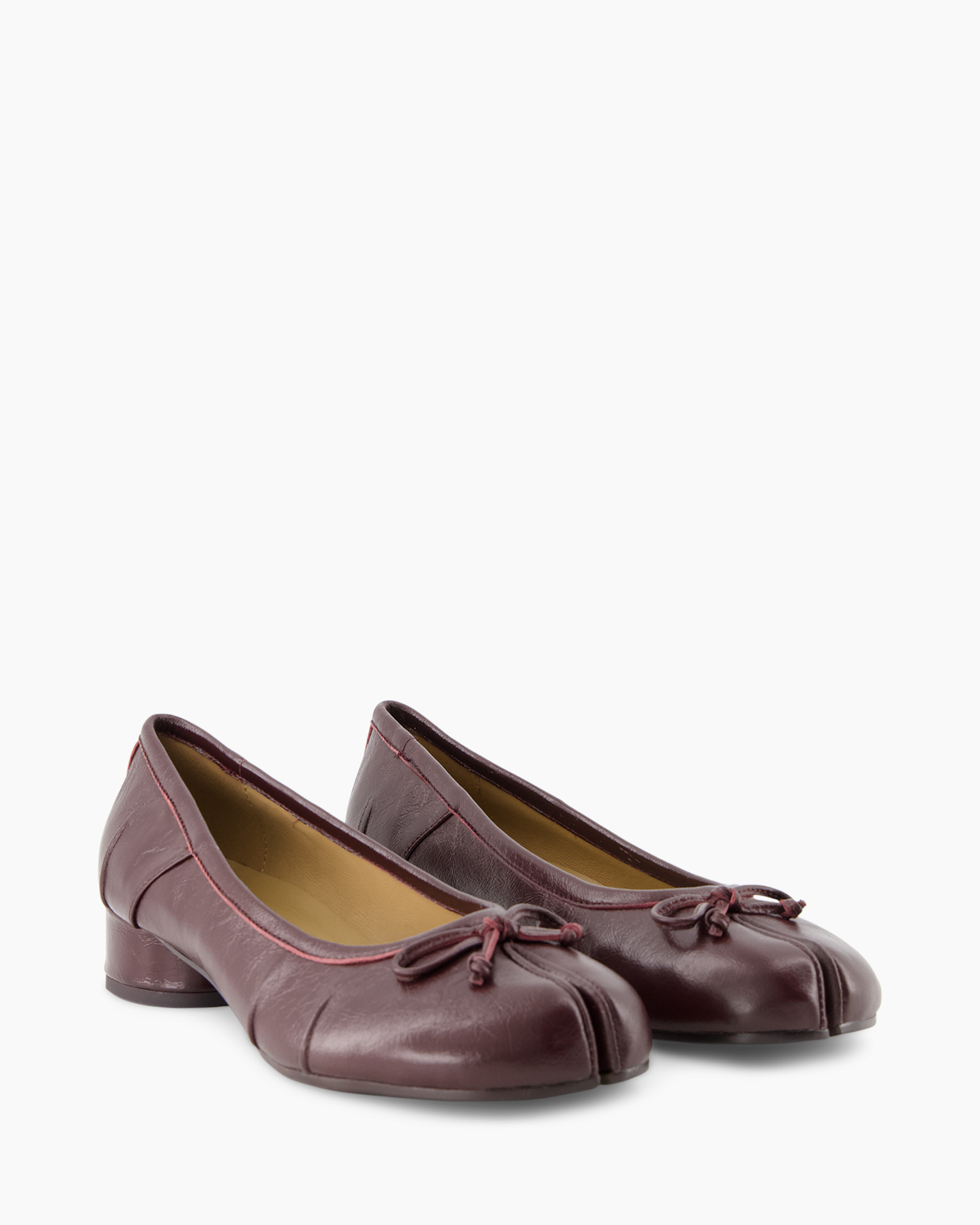 damestap, ballet pump, lage hak, bordeaux, leer