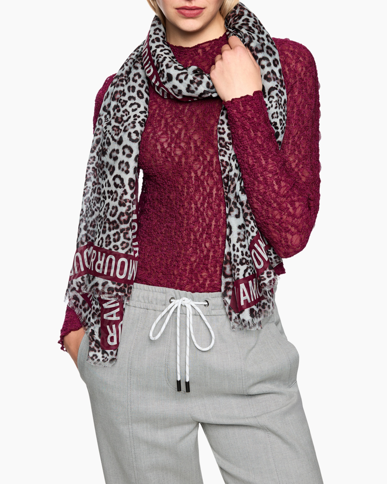 Clothing, Scarf, Stole