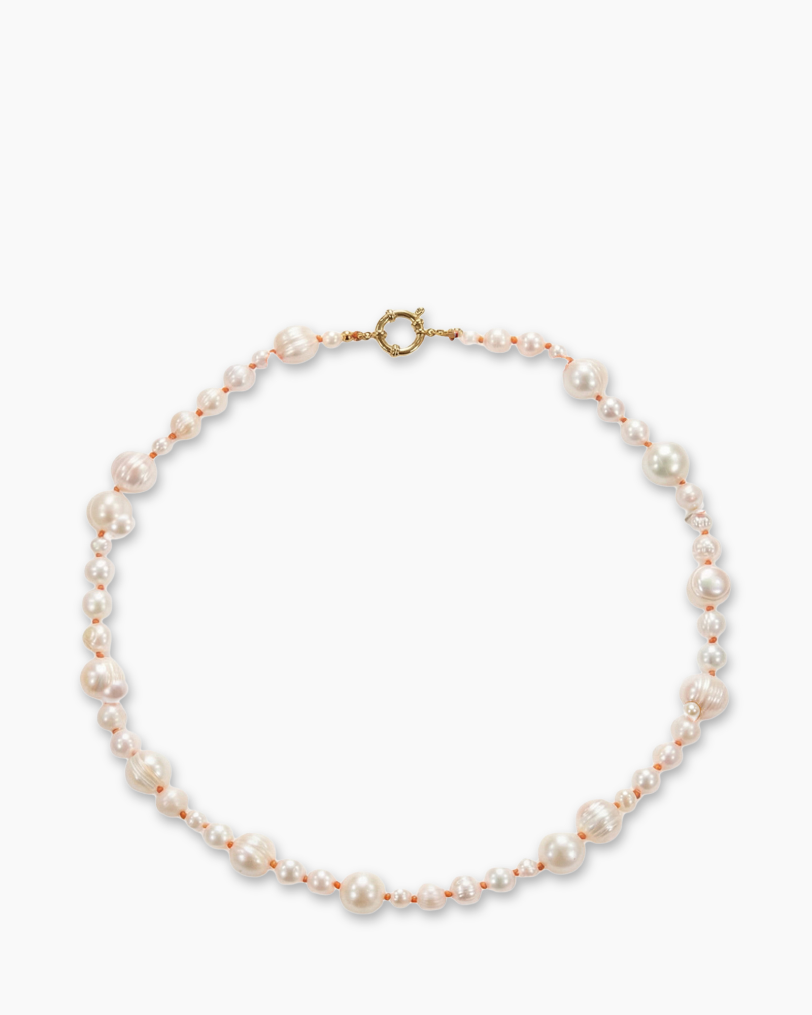 parelketting, parels, gouden sluiting, roze/peach parels, kralenketting