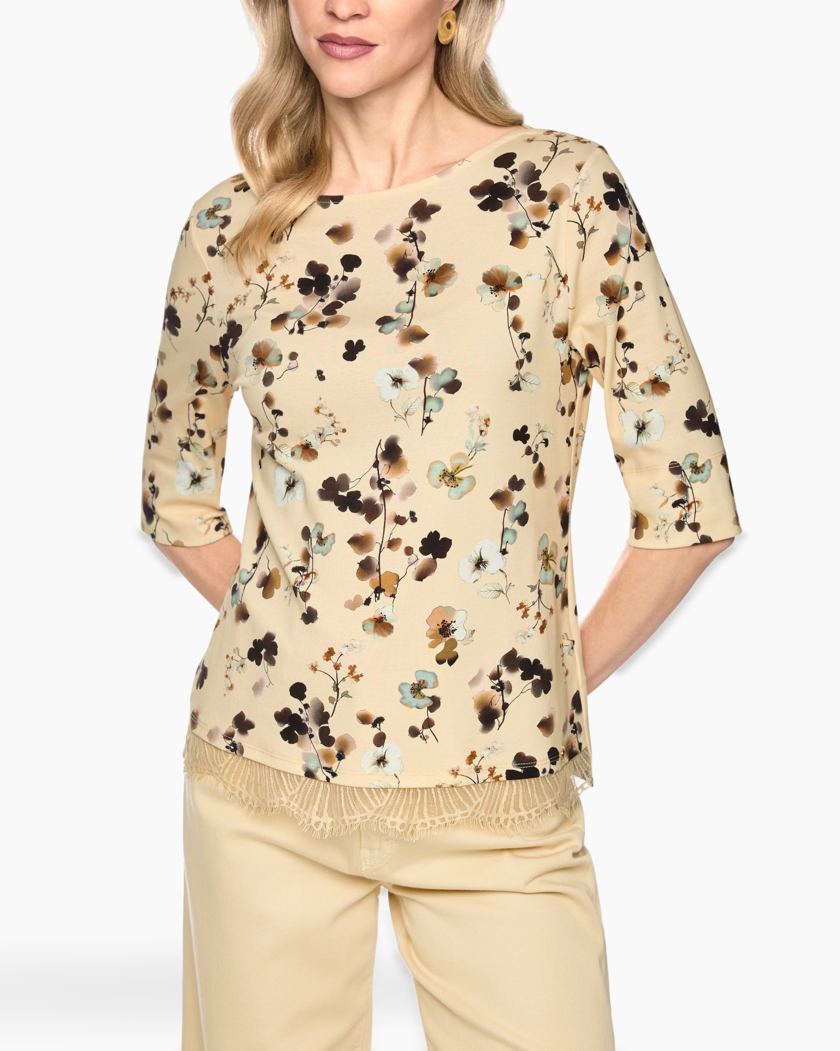 blouse, floral, beige, mouwlengte tot半, kanten zoom