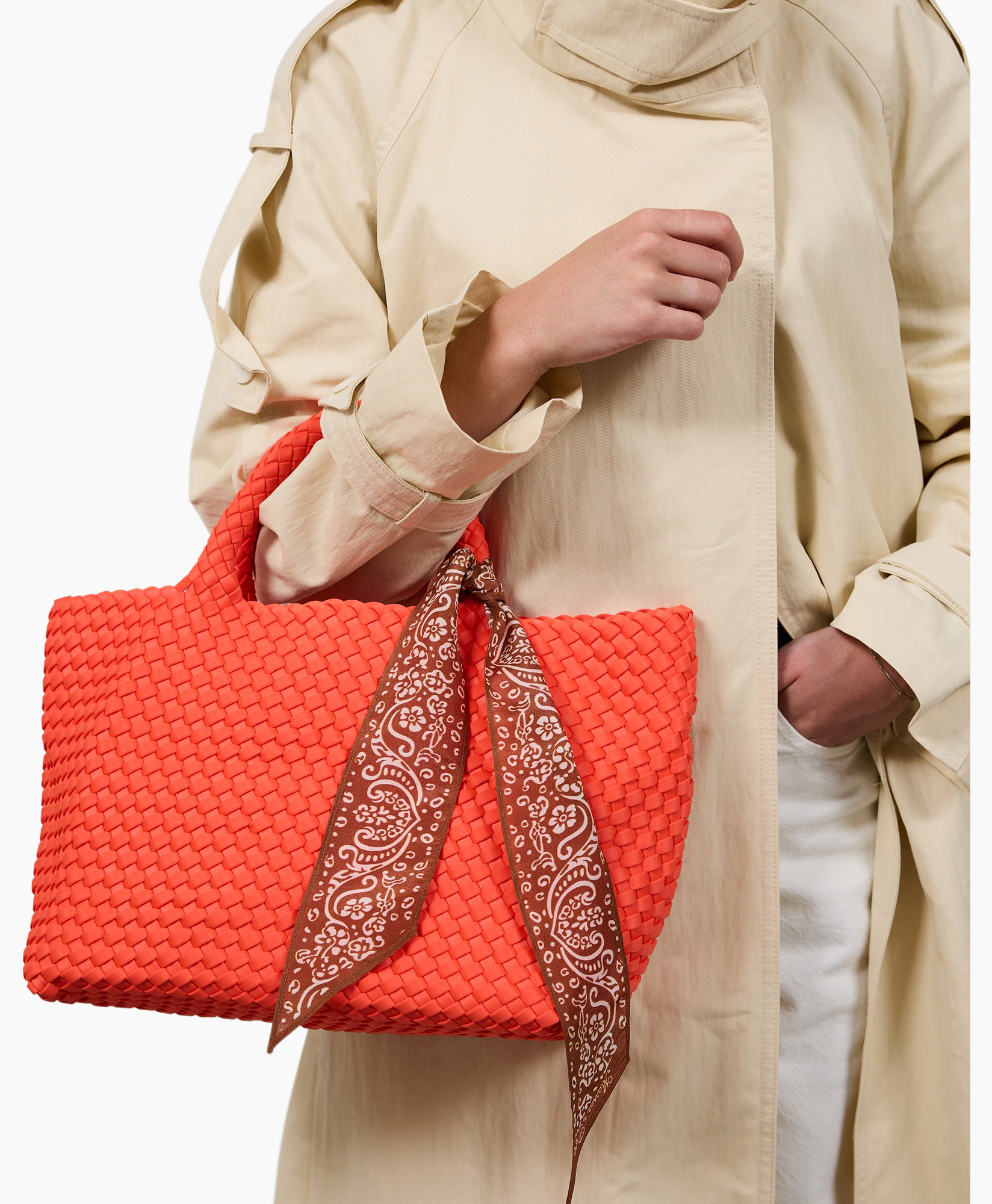 geweven tas, oranje handtas, bandana sjaal, tas, casual accessoire