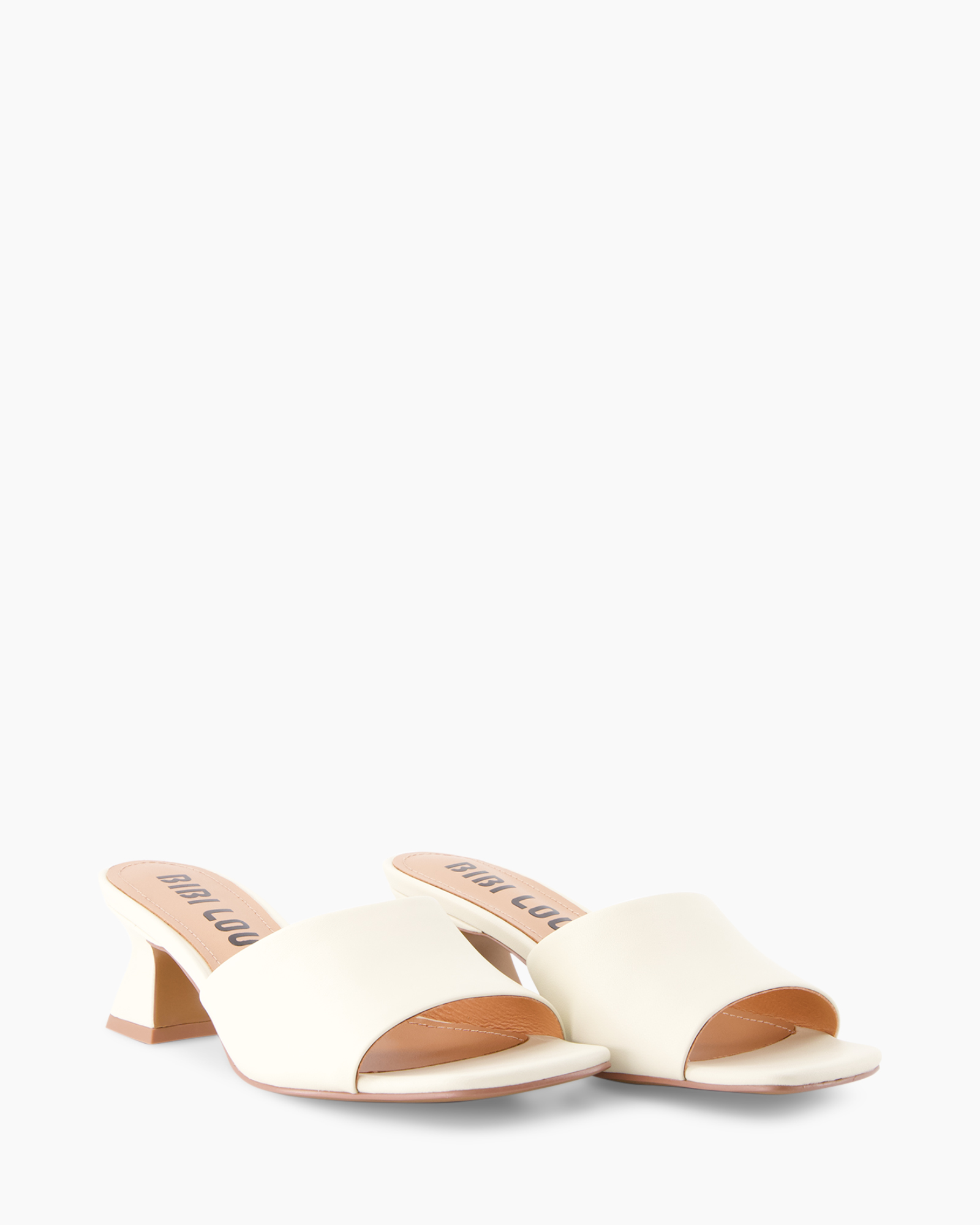 Kleding, Schoeisel, Sandaal, Schoen, Hoge hak