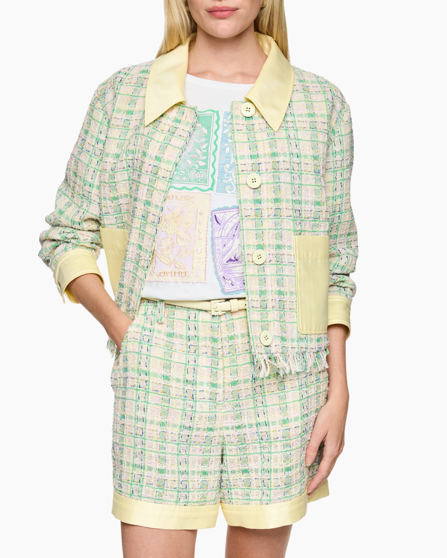 Clothing, Coat, Shorts, Shirt, Beachwear