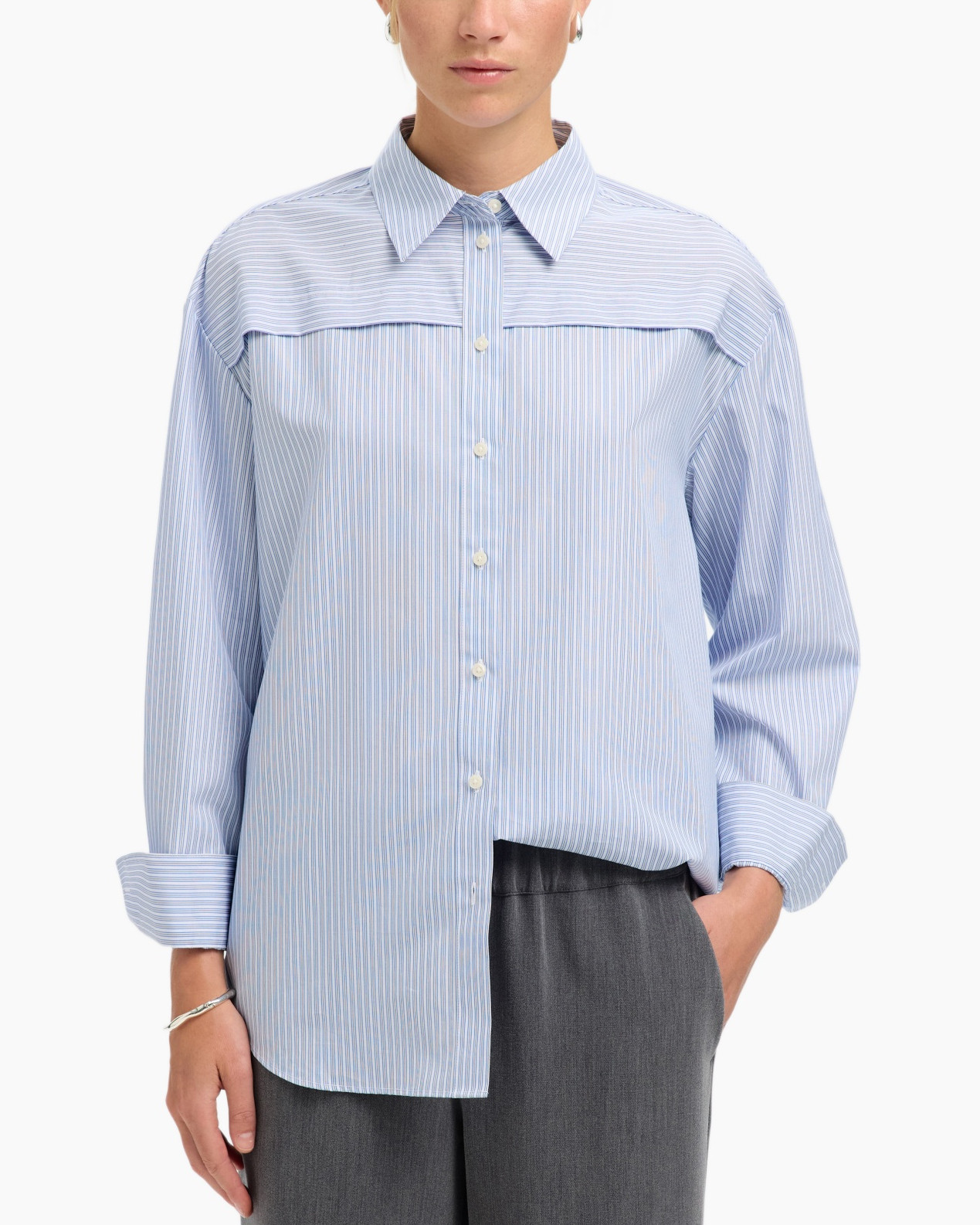 T-shirt Allison Oversize Ls Shirt B Blauw