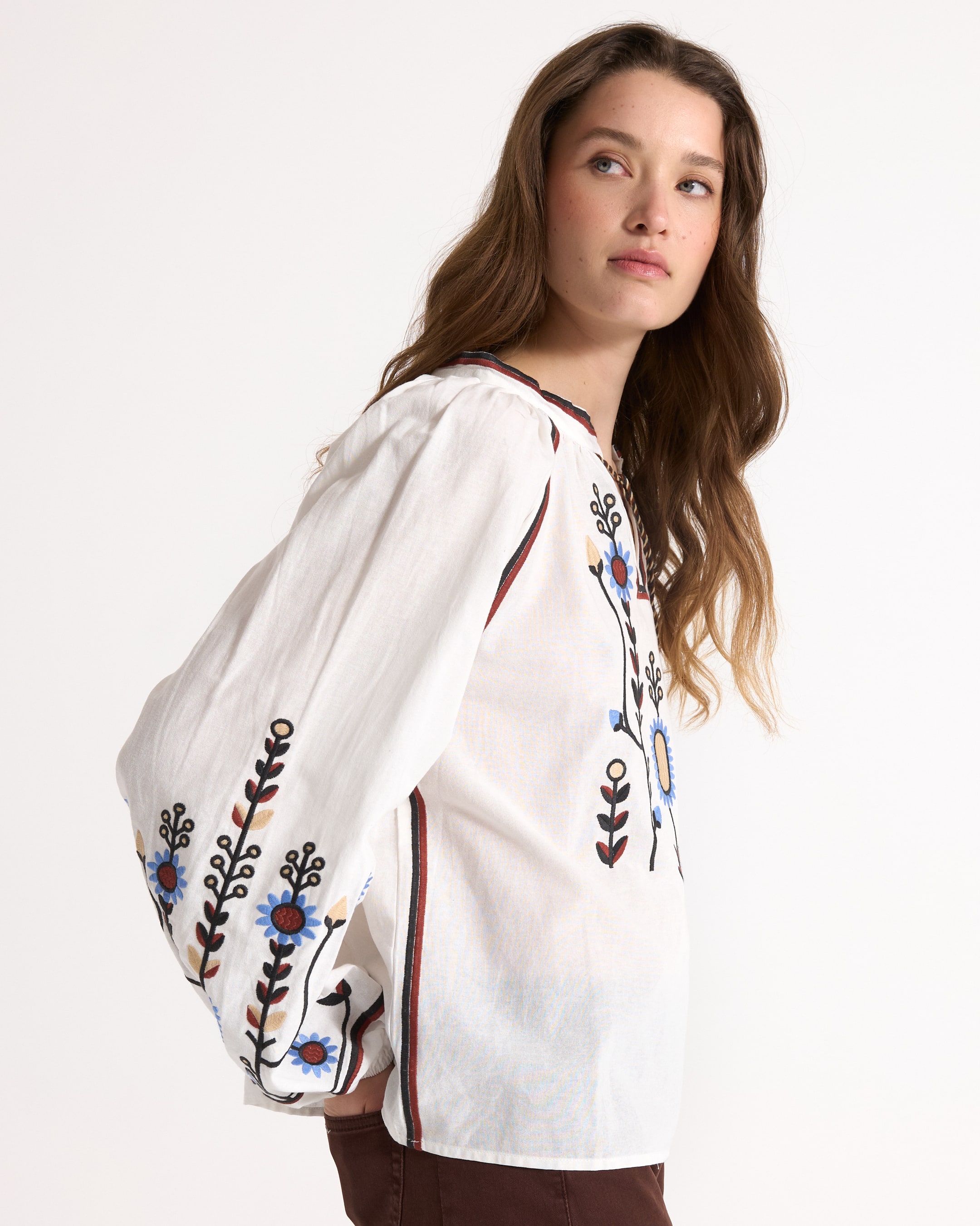 white blouse, embroidered, floral pattern, long sleeve, boho style