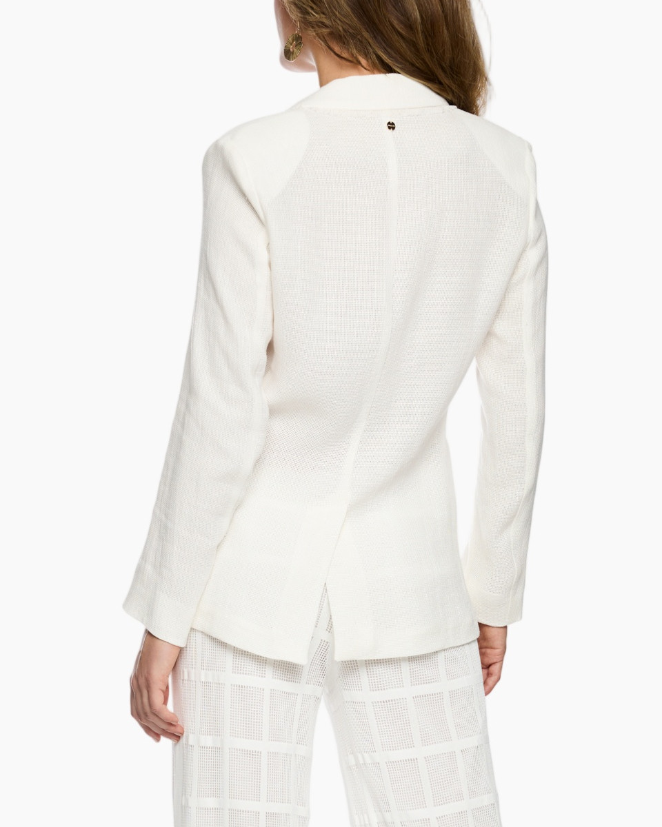 witte blazer, lange mouwen, linnentextuur, rugzak opening back?, getailleerde pak