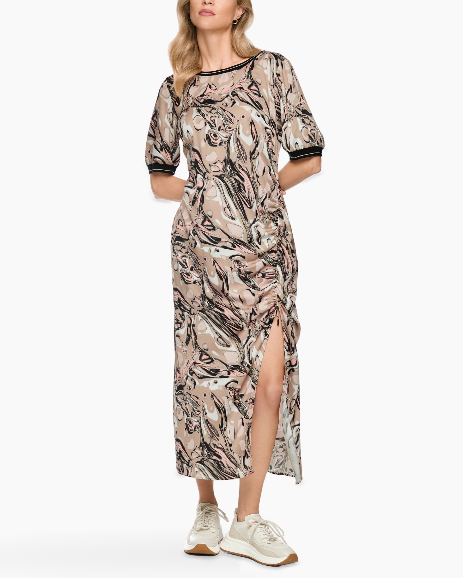 jurk, middellange jurk, abstracte print, scheur/split, korte mouwen