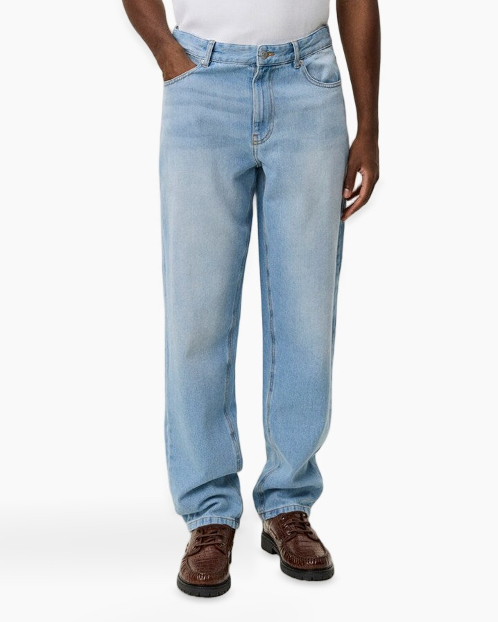 spijkerbroek, lichte wassing, rechte pijp, vijfzakken, denim