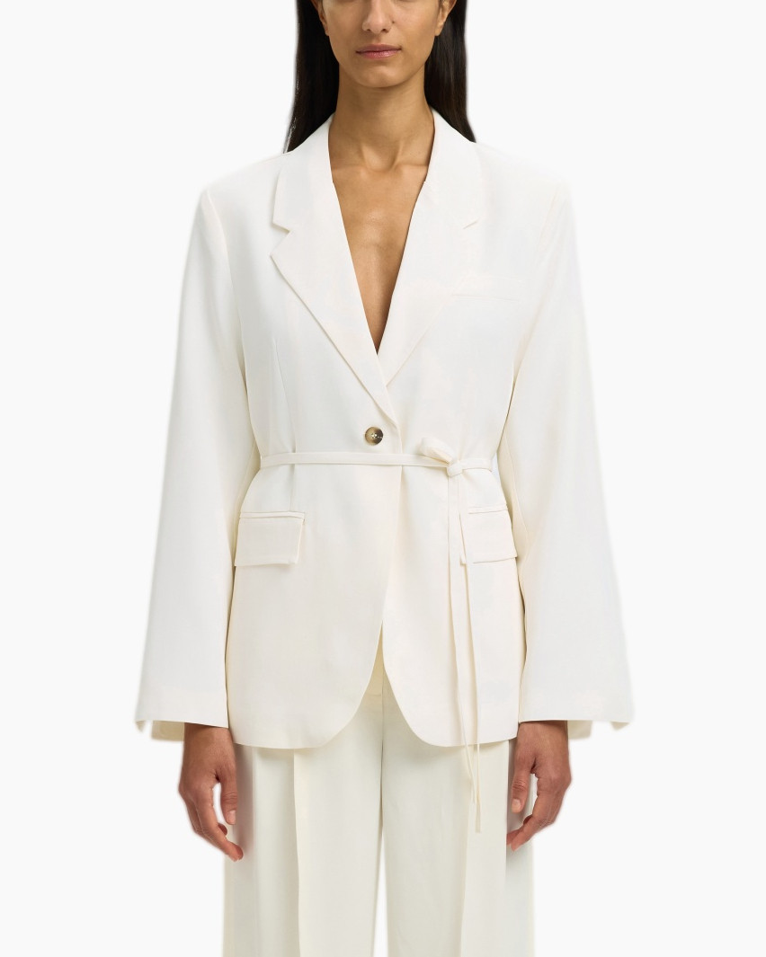 blazer, witte blazer, vrouwen blazer, enkele knoop, riemslang