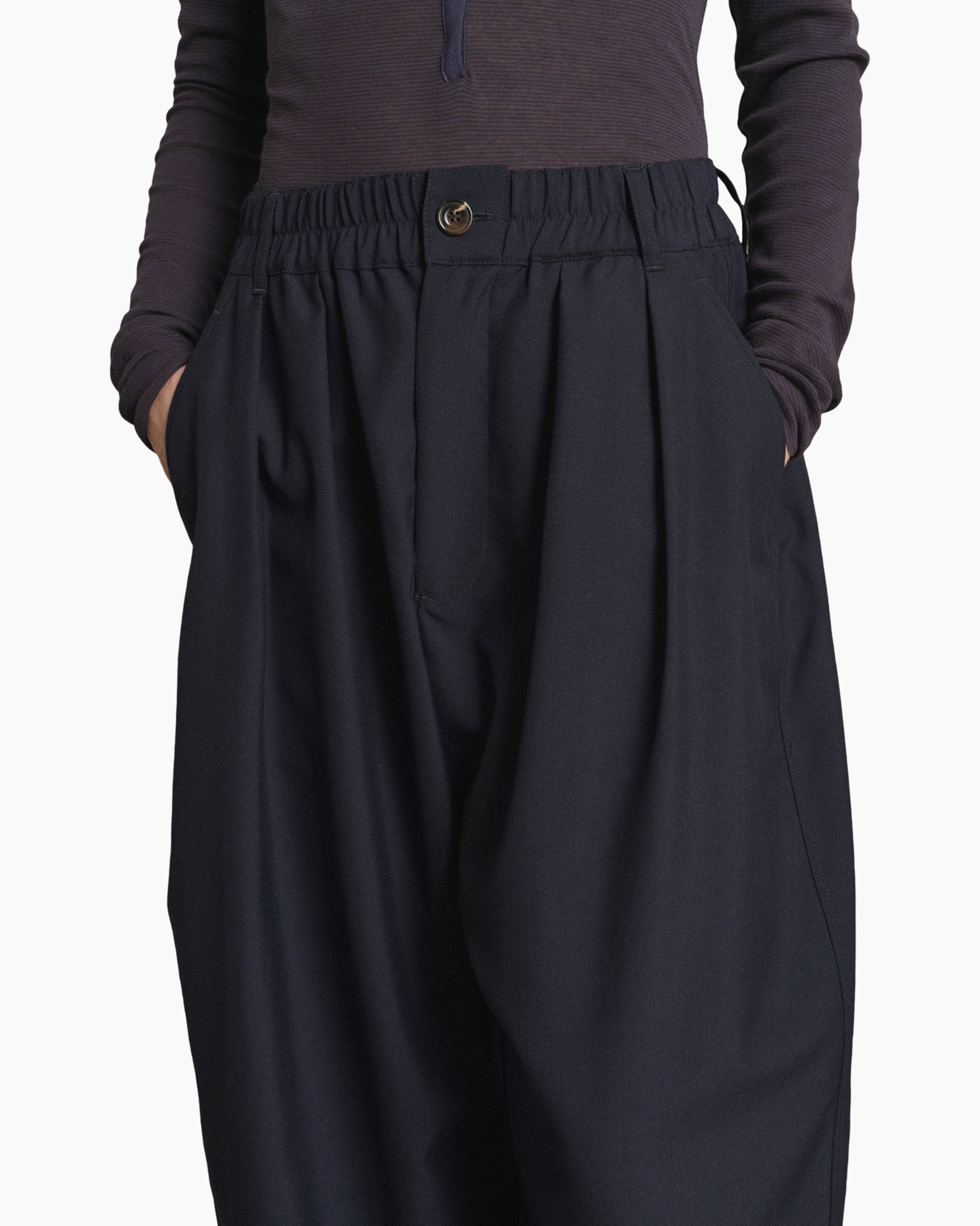 broeken, wijd uitlopend, navyblauw, elastische taille, knop