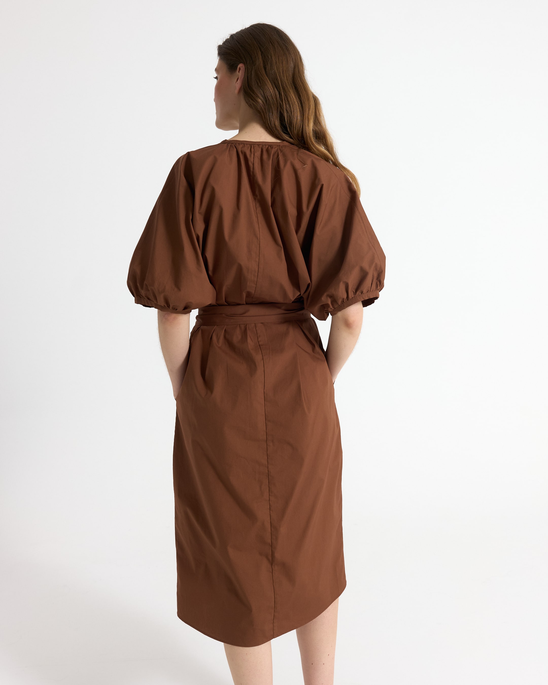 bruin, jurk, midi, tunic, kortmouw