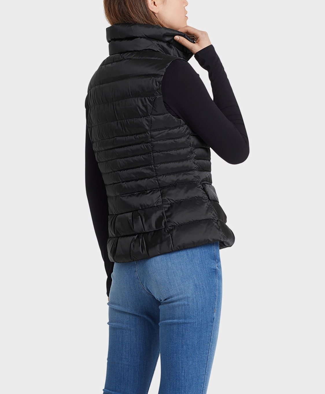 Marccain Essentials Vest +e 37.15 W11 Zwart
