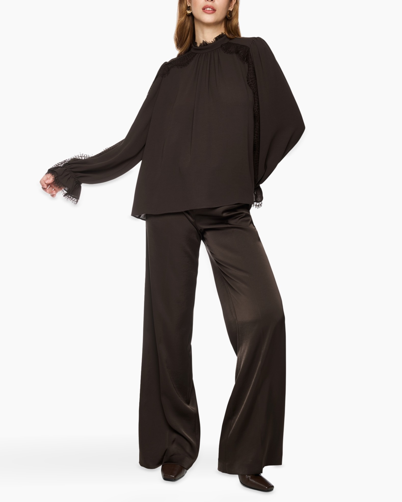 wijd brede, lange mouwen blouse, zwart, kant afwerking, losse top
