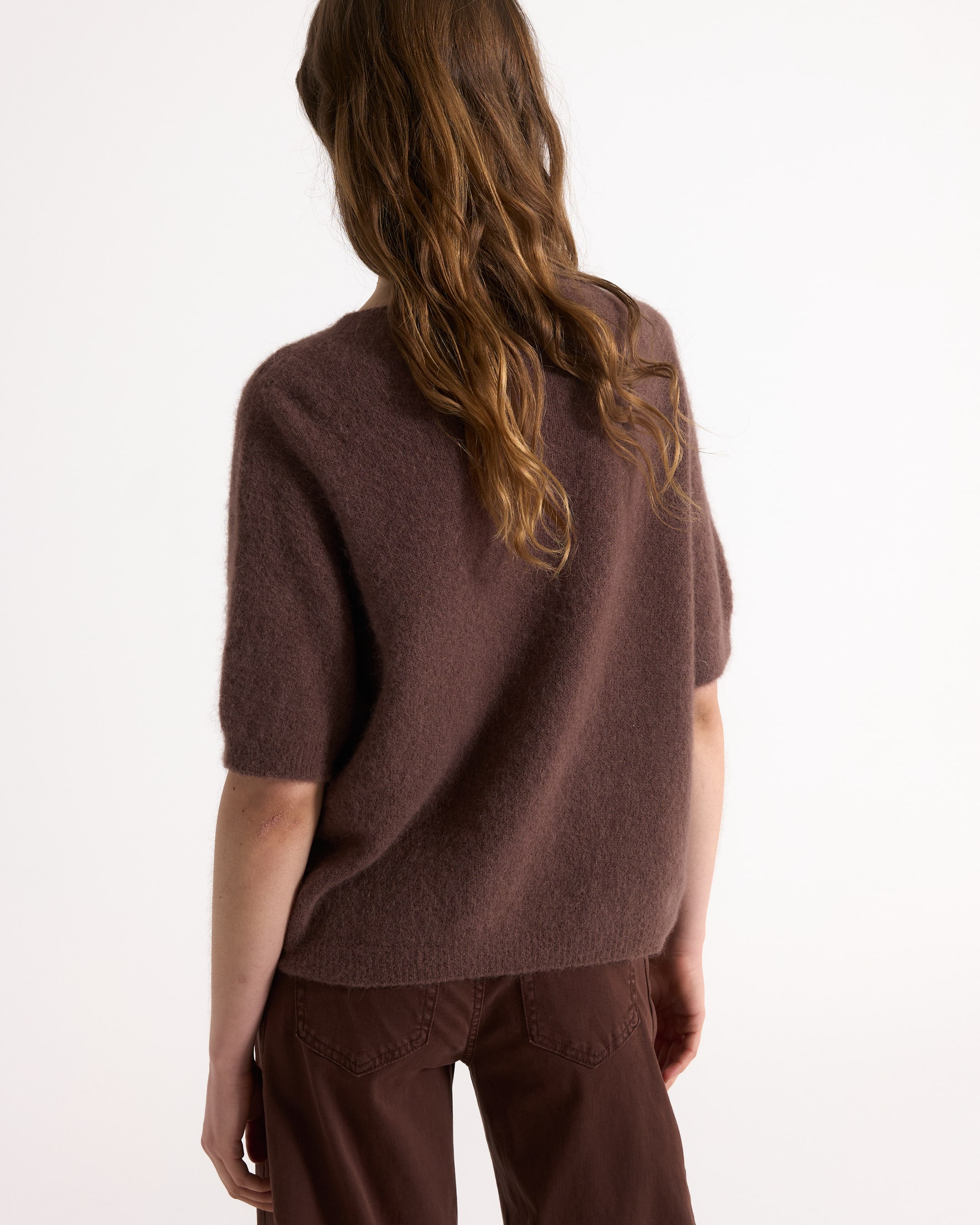 gebreide trui, bruin, korte mouwen, losse pasvorm, achterkant foto, top, brei, korte mouwen, bruin, achterkant