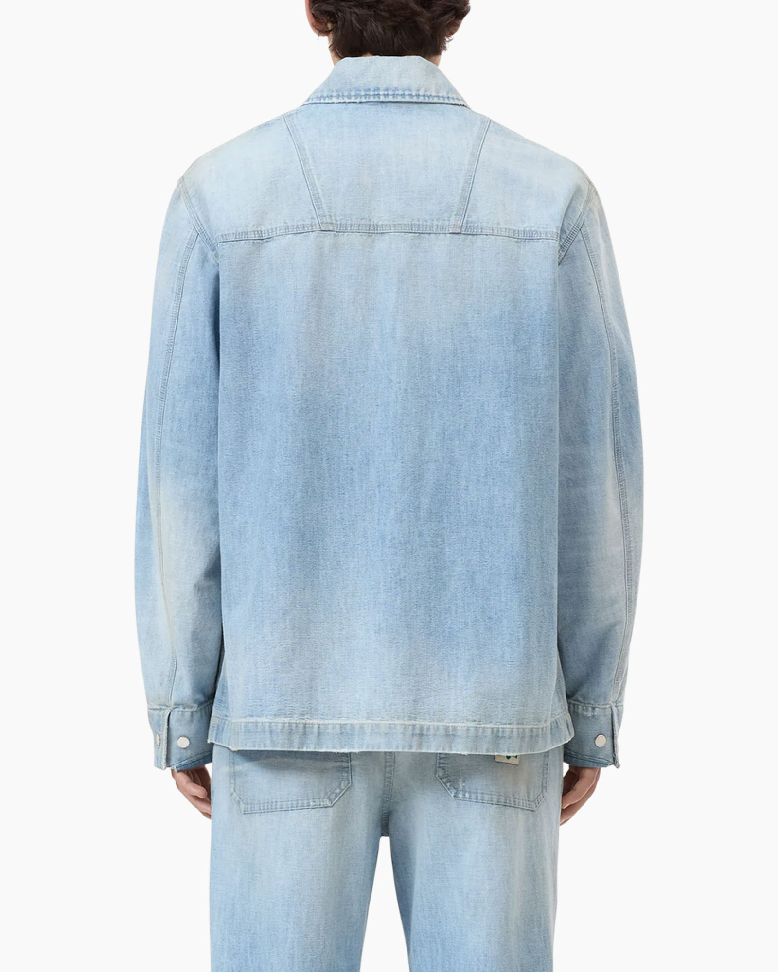 denim, jacket, lichte wassing, zak, knopsluiting