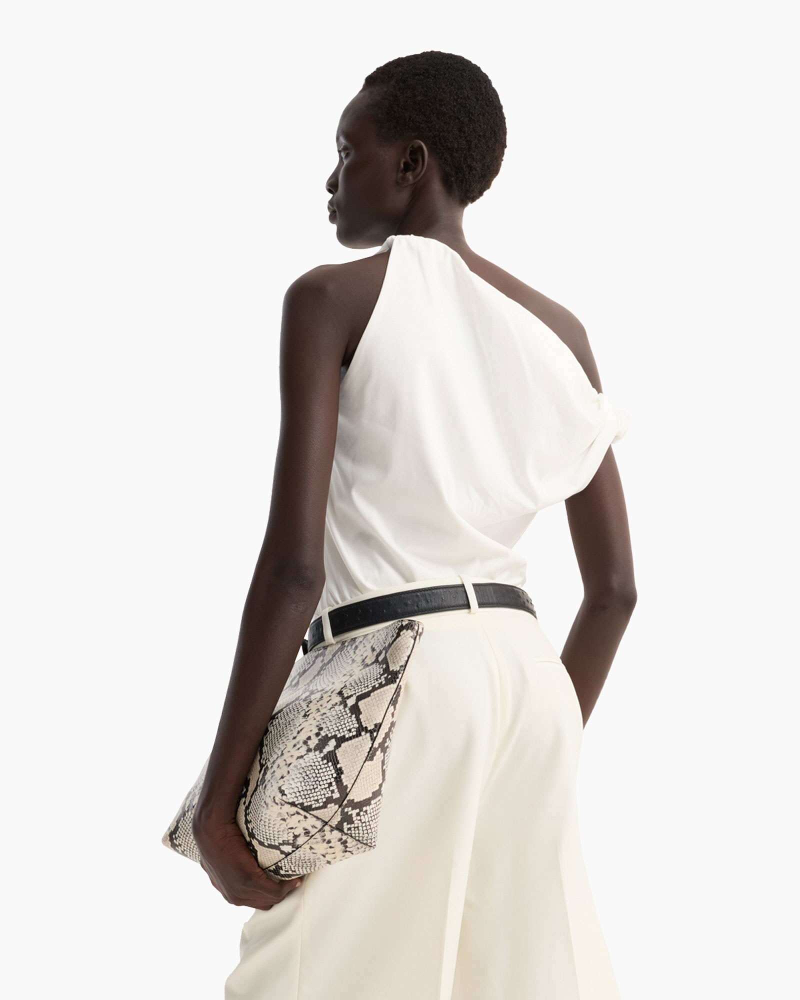 top, een-schouder, wit, broek, clutch