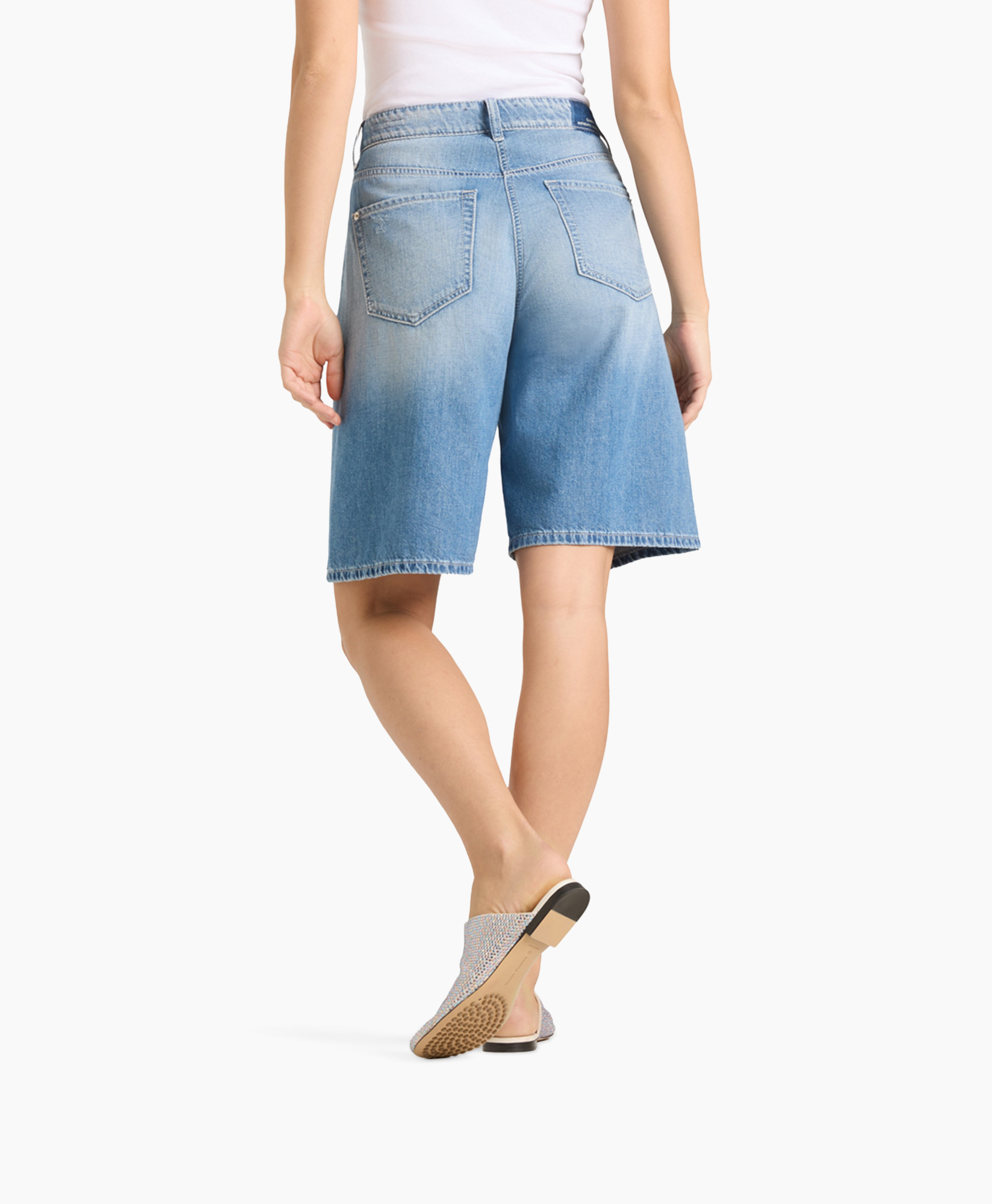 denim shorts, blue jean shorts, mid-rise, cotton blend, patch pockets