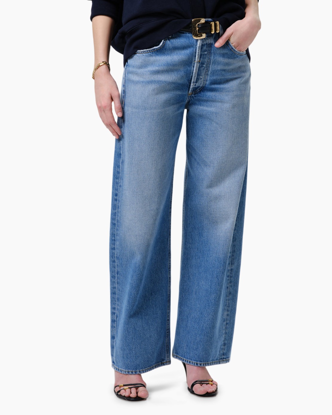 wijdte broek, blauwe denim, midden taille, vervaagde slijtage, lange lengte
