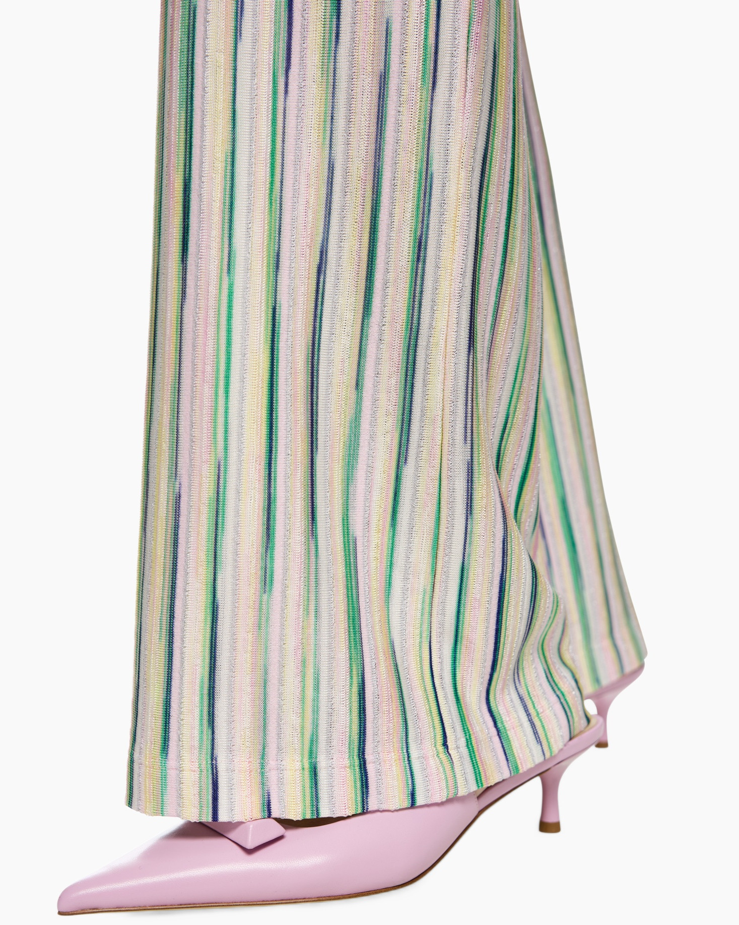 Kleding, Schoeisel, Schoen, Hoge hak, Rok