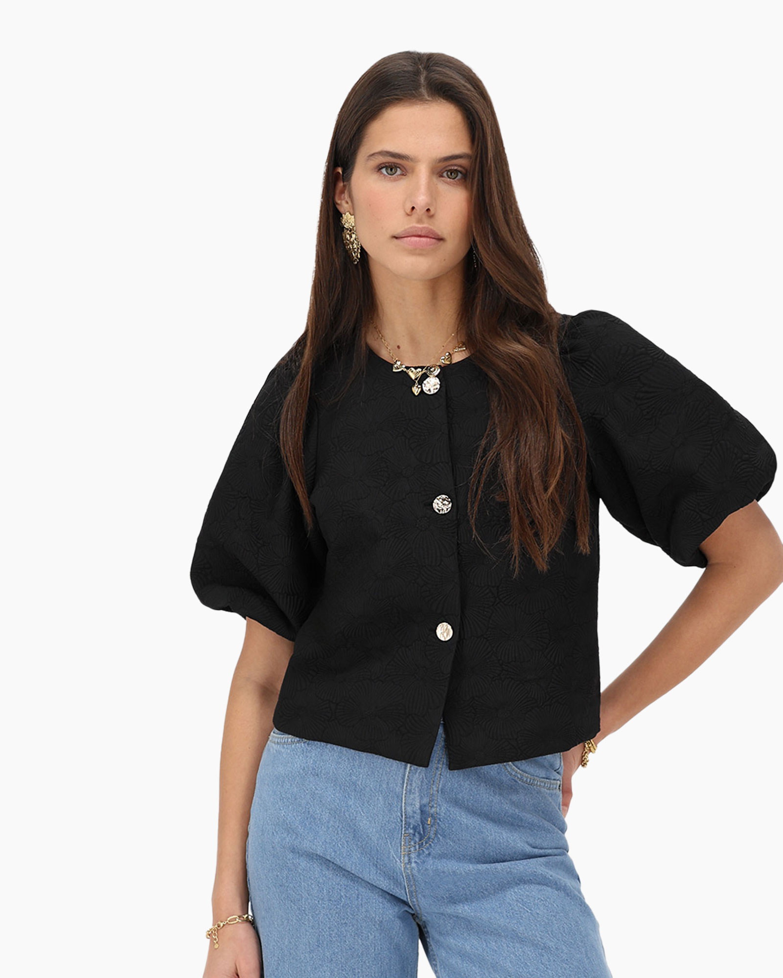 Top Top With Puff Sleeves And Flower Ja Zwart
