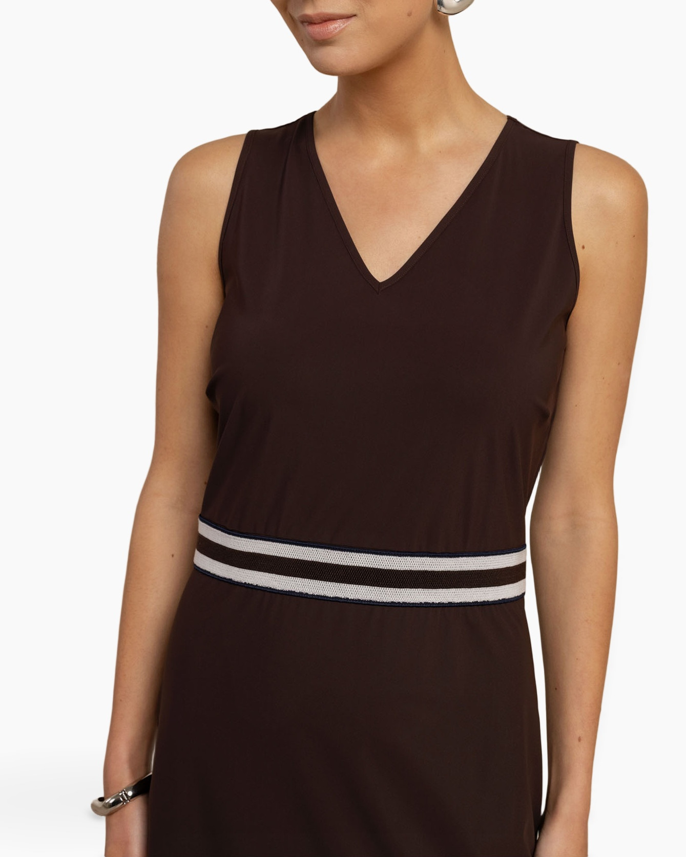 dress, sleeveless, v-neck, waistband, brown