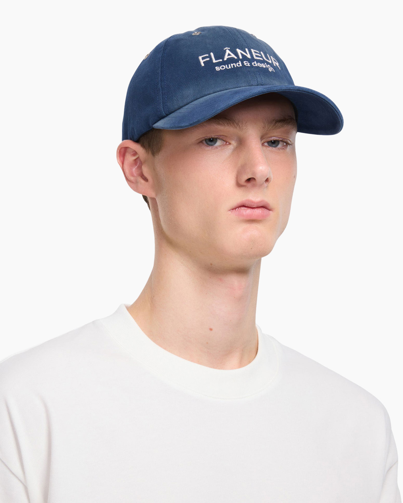 petten, navy pet, logo tekst, verstelbare band, casual hoed, pet hoofddeksel, blauwe pet, logo tekst, verstelbaar, casual hoed