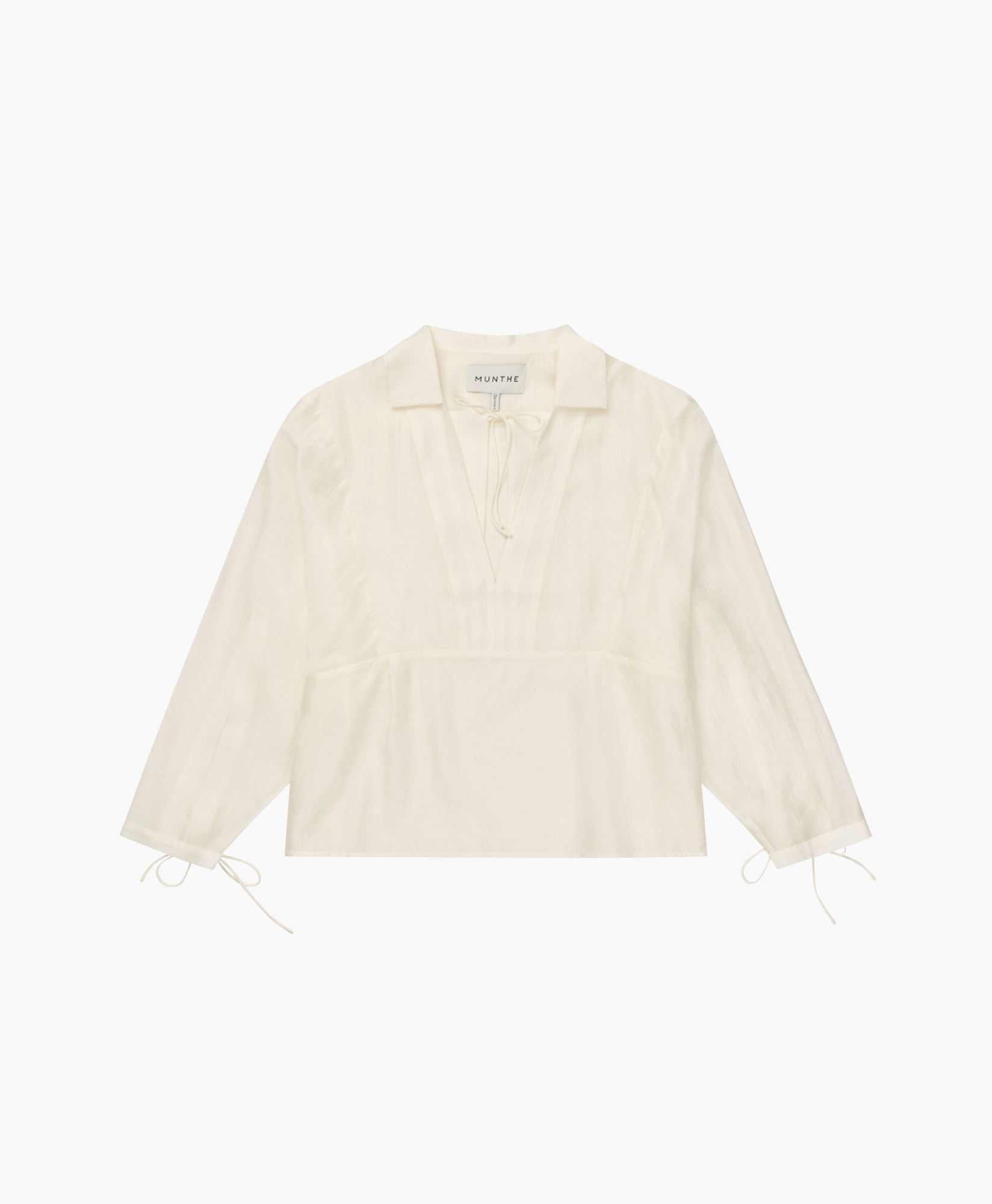 blouse, crème, lange mouwen, neklijn met strik, touwtjes