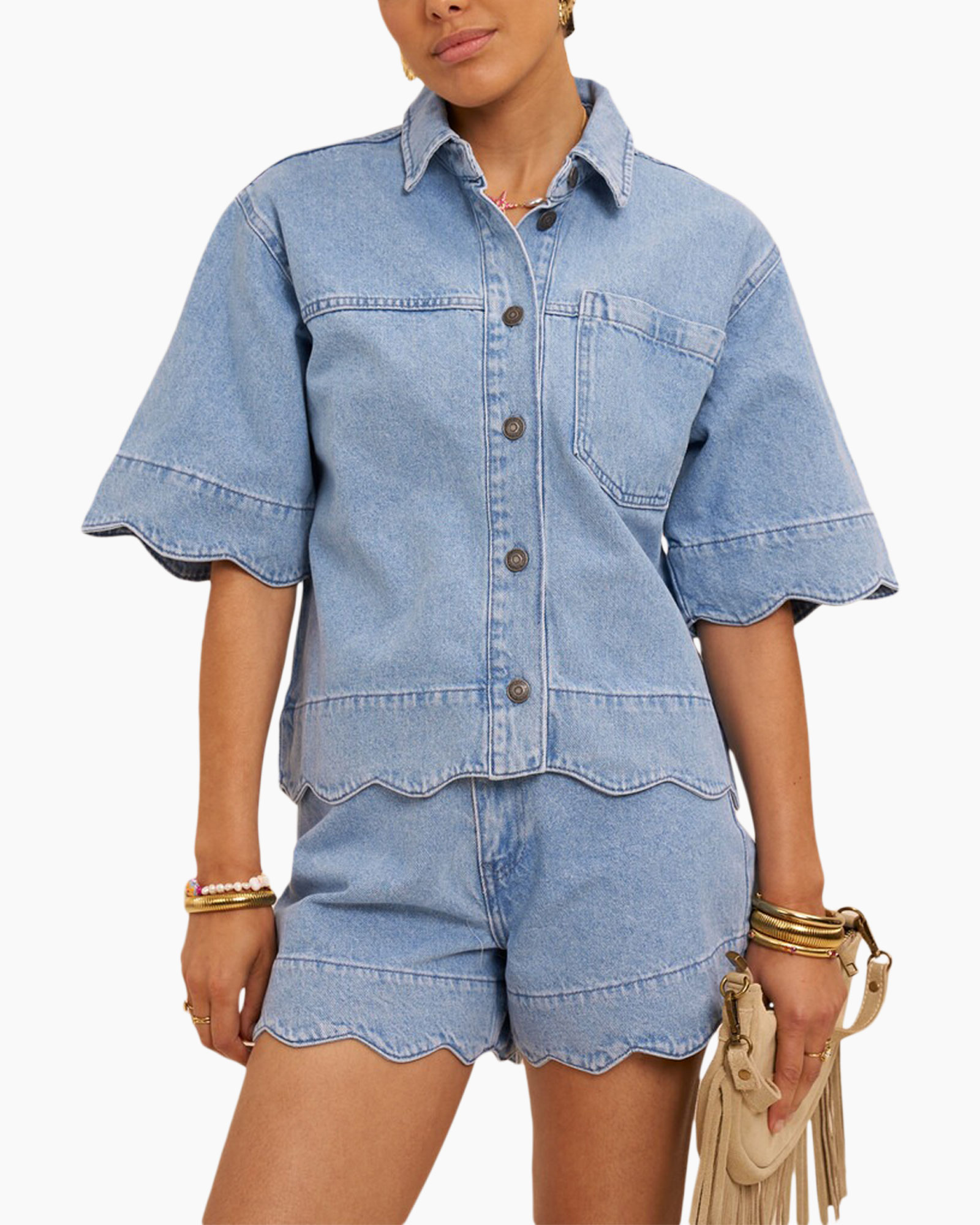 denim top, shorts set, afelrits scallop?, button front, bell sleeve