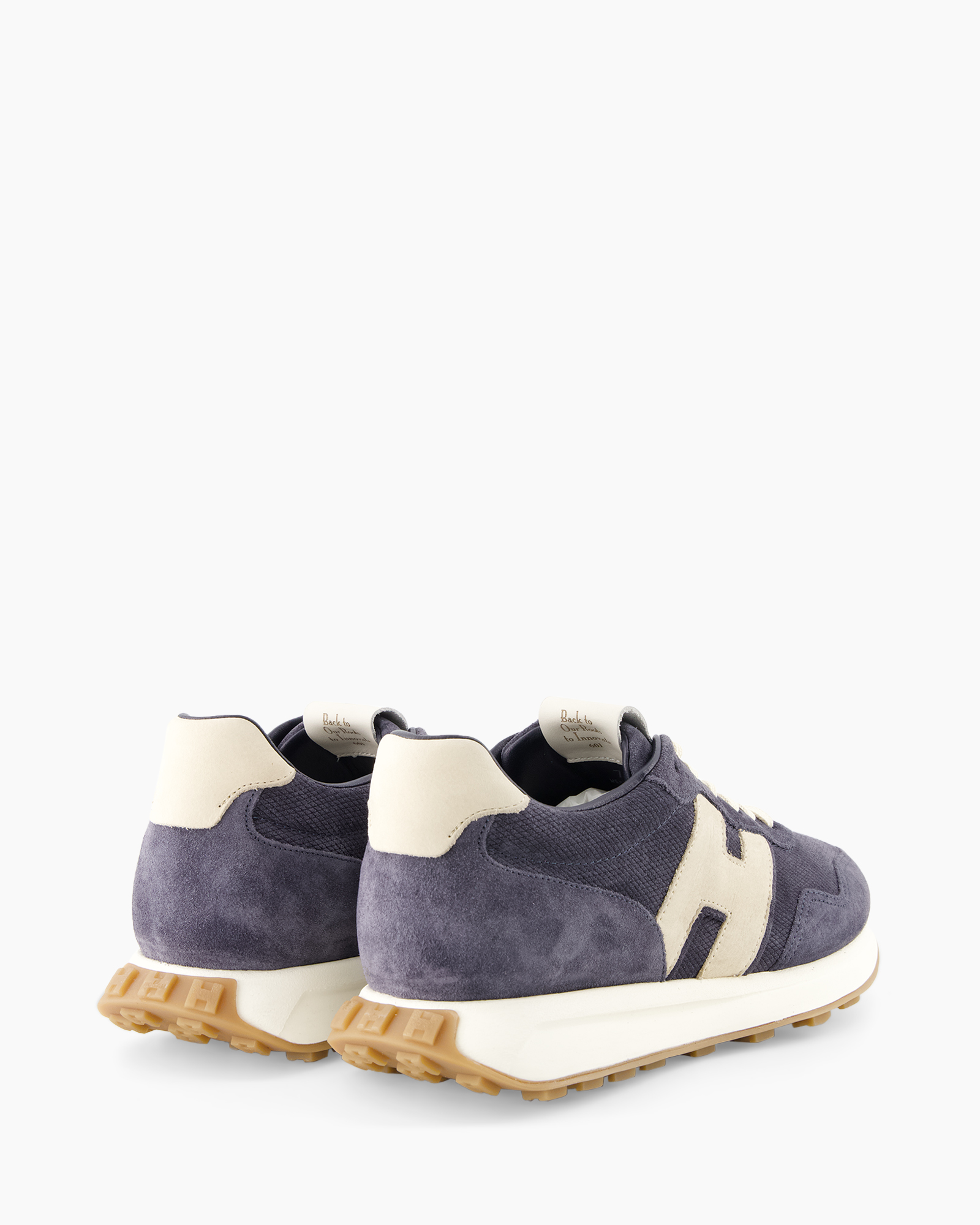 sneakers, paarsblauw, suede, dikke zool, rugband detail