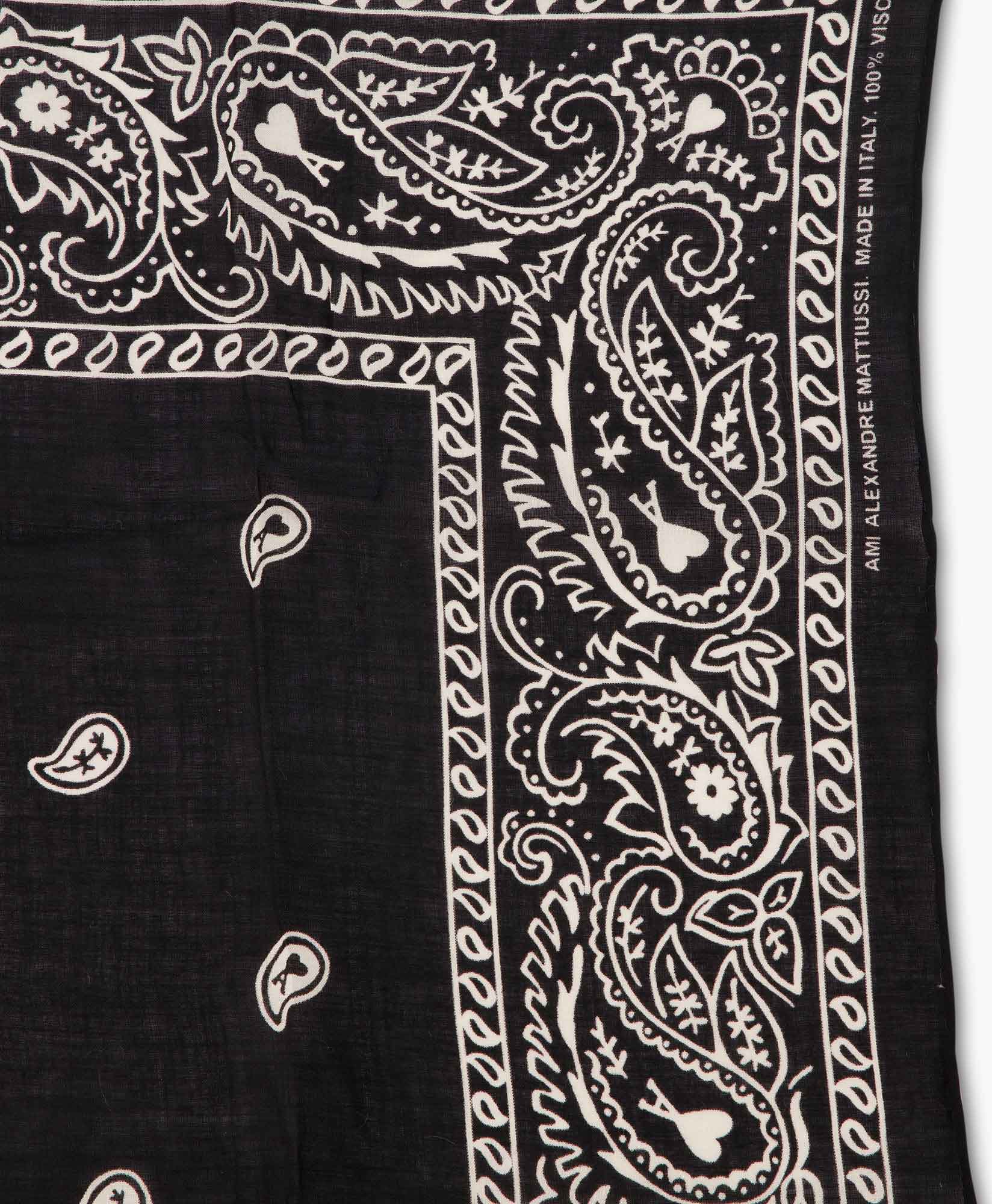 Ami Shawl Usf101.vi0005 Zwart