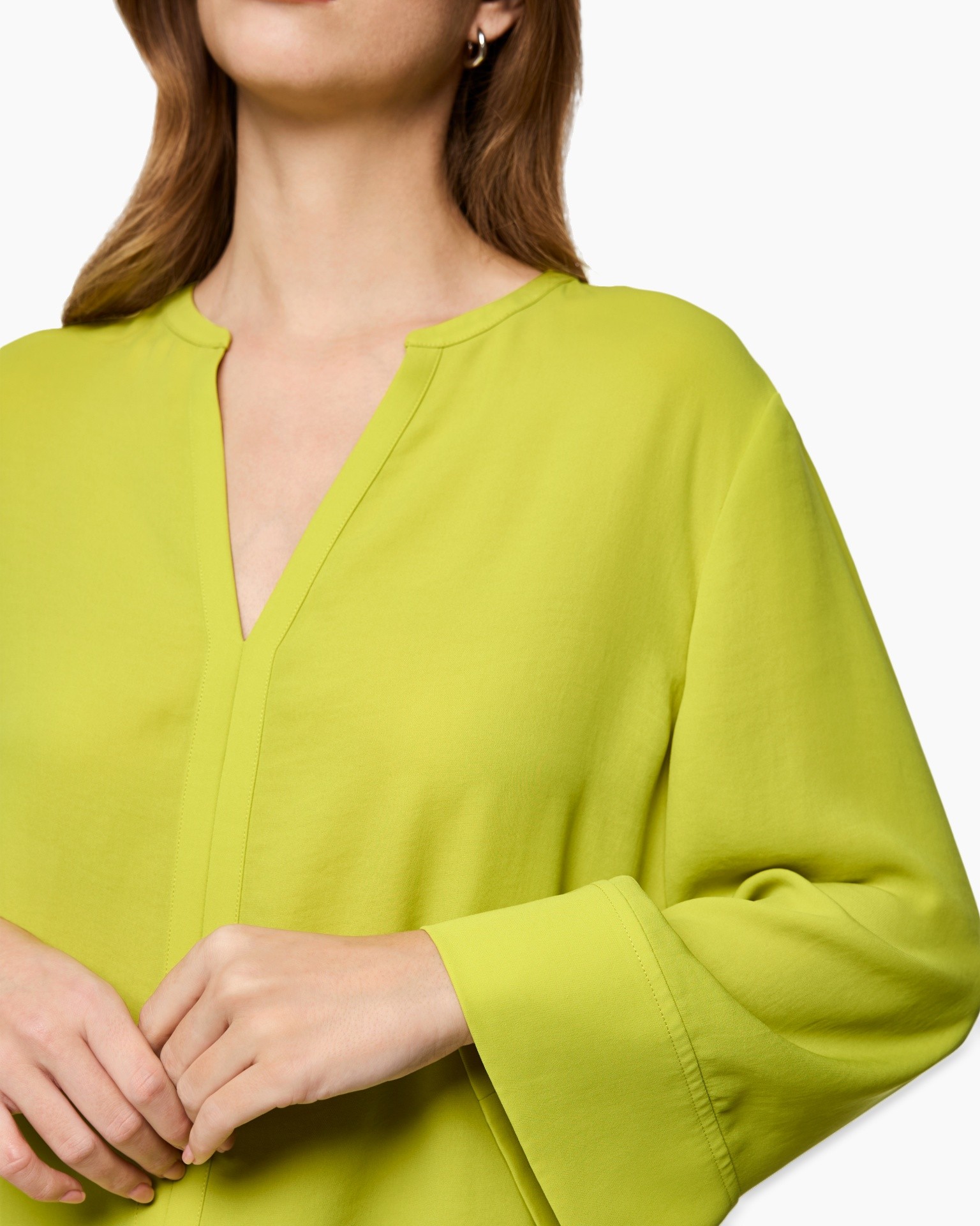 blouse, lange mouw, V-hals, limoen groen, effen kleur