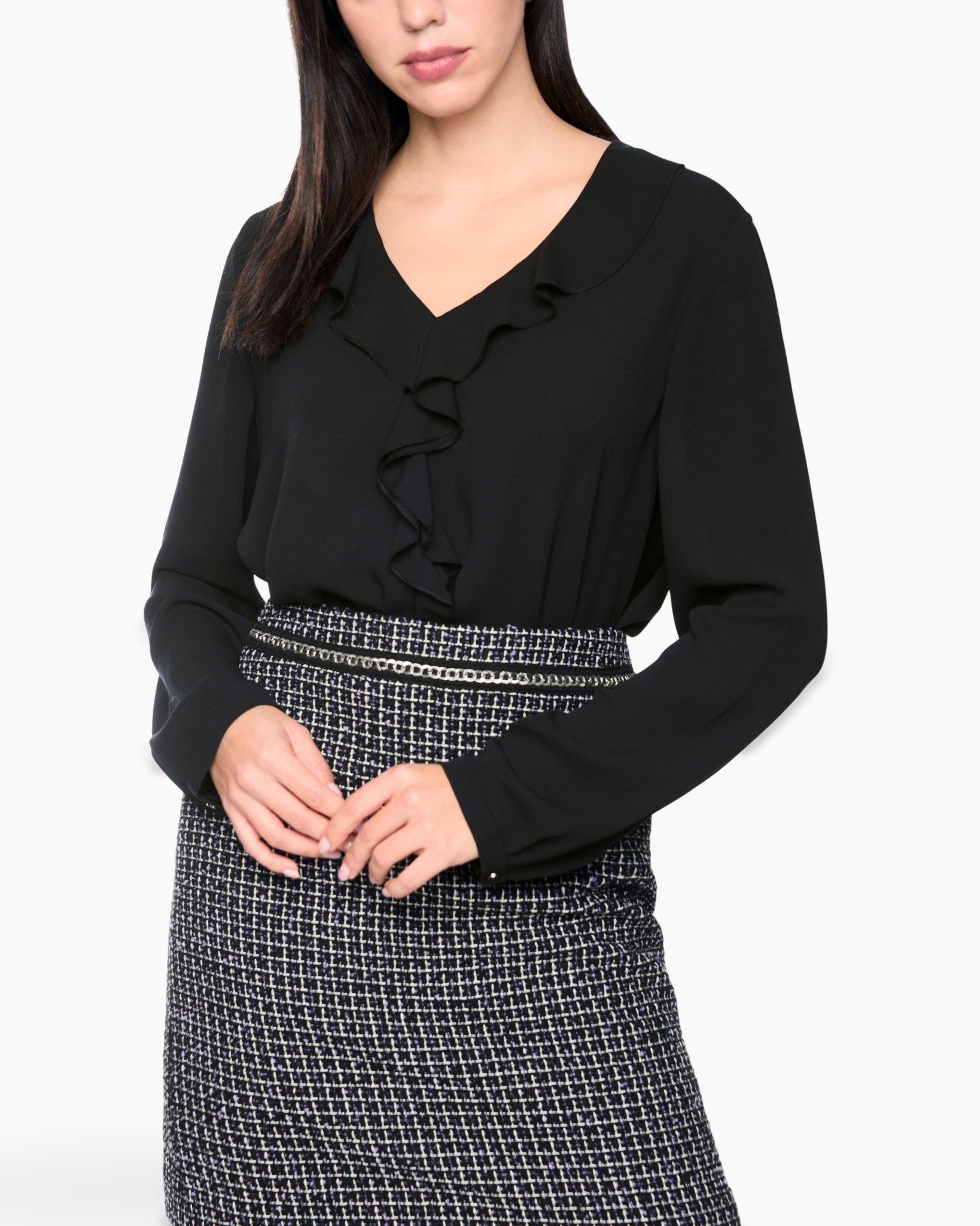 blouse noir, devant plissé, manches longues, couleur unie, haut noir