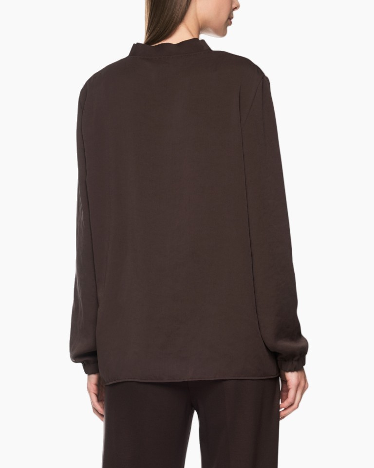 blouse, donkerbruin, lange mouwen, V-hals, gerimpelde manchetten