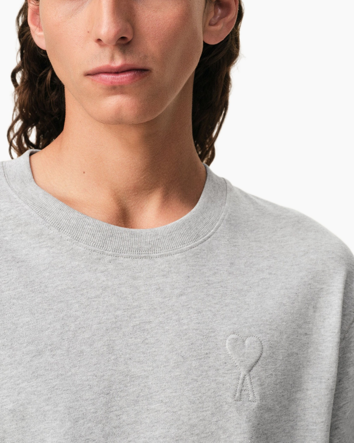 Kleding, T-shirt, Persoon, Lange mouwen, Mouw