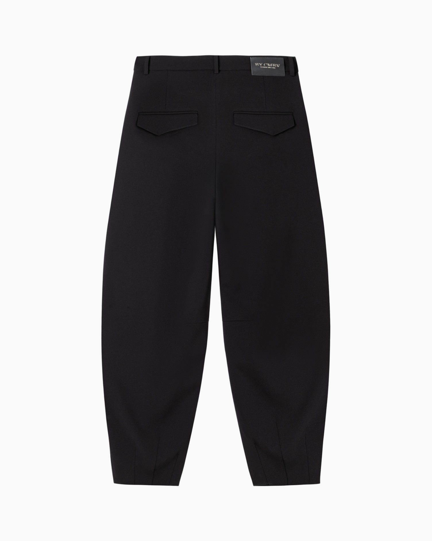 zwarte broek, wijde pijpen, plooien voor, zijzakken