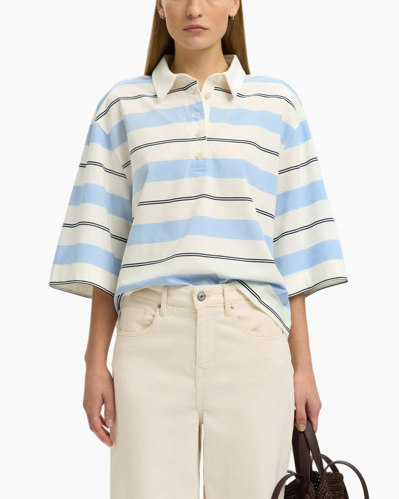 gestreepte polo, blauwe strepen, over sized polo, katoenen polo, beige broek