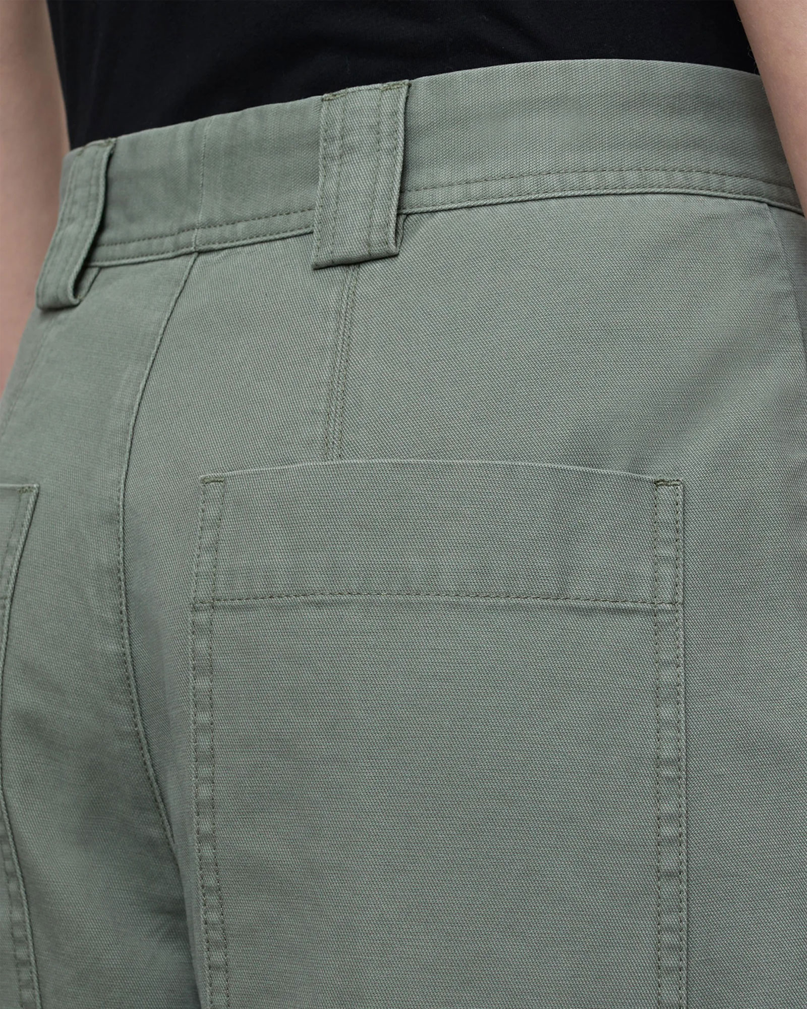 Chino Rhannon Groen