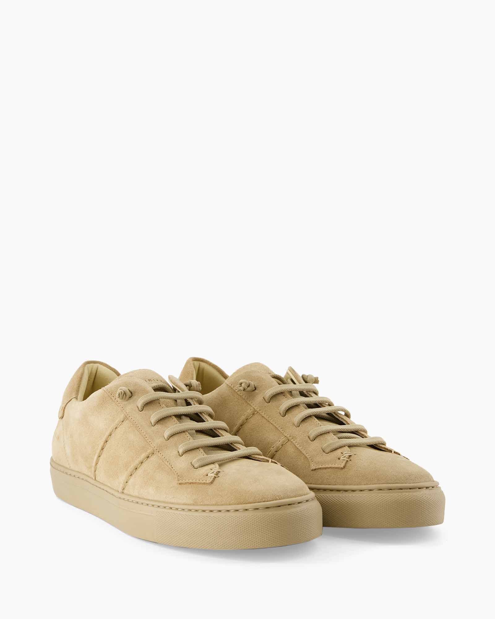 sneaker, beige, suede, veterlaag veterschoen, laag model