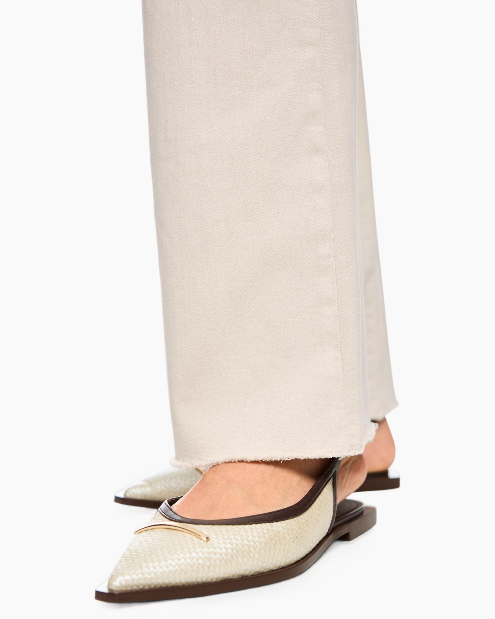 broeken, beige, canvas, sneakers, mules