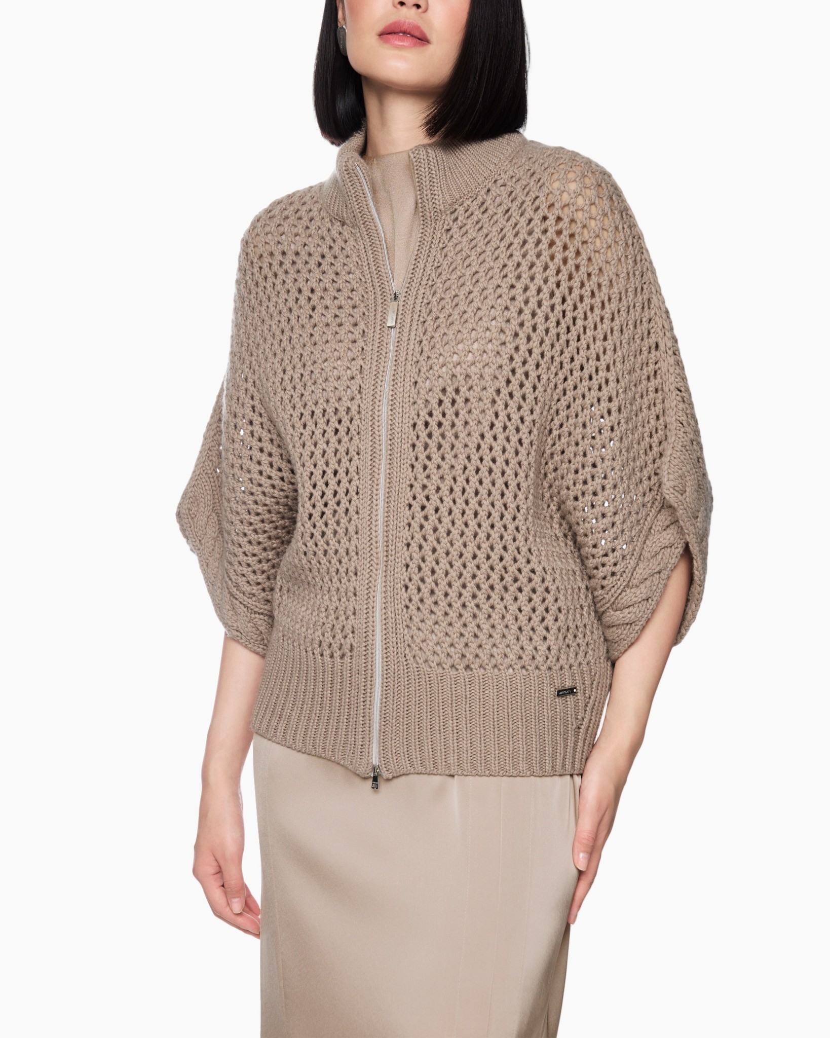 gebreide cardigan, reissluiting cardigan, beige trui, opengewerkte breiwerk, losses fit