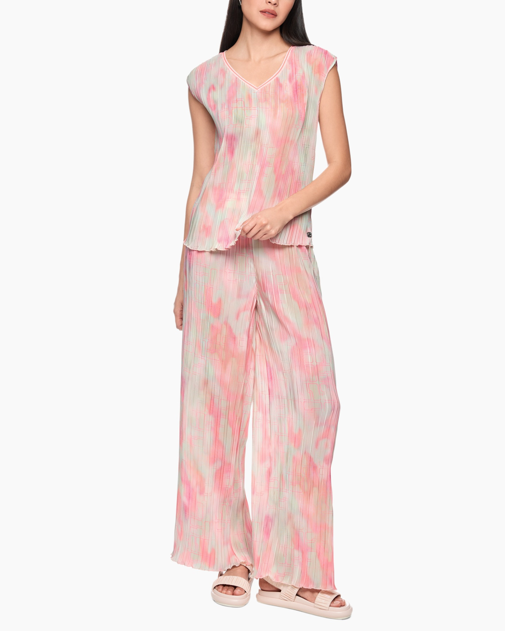 tie-dye, two-piece, lounge set, wide-leg, pastel pink