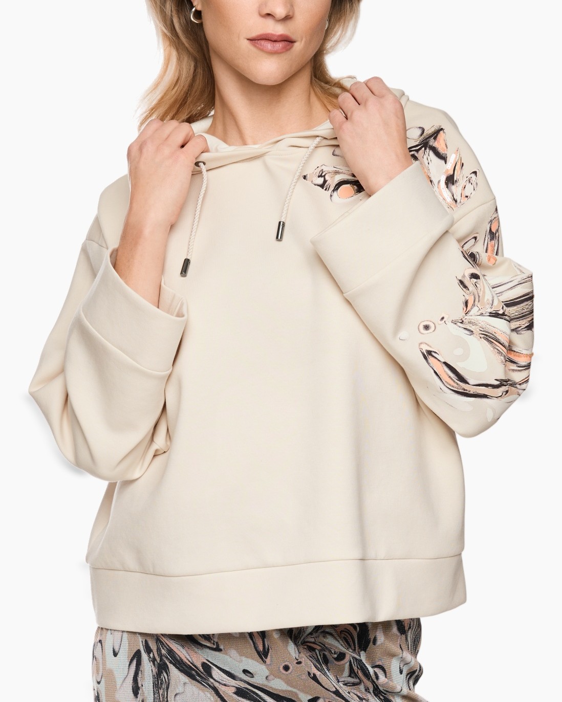 hoodie, trui, beige, trekkoord, grafisch-mouw