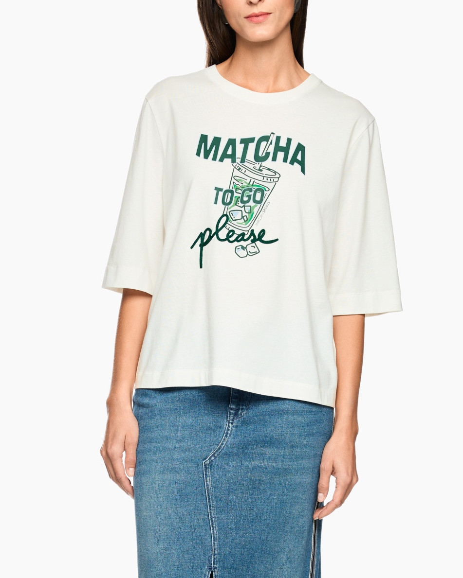 Clothing, T-Shirt, Jeans, Shirt, Person