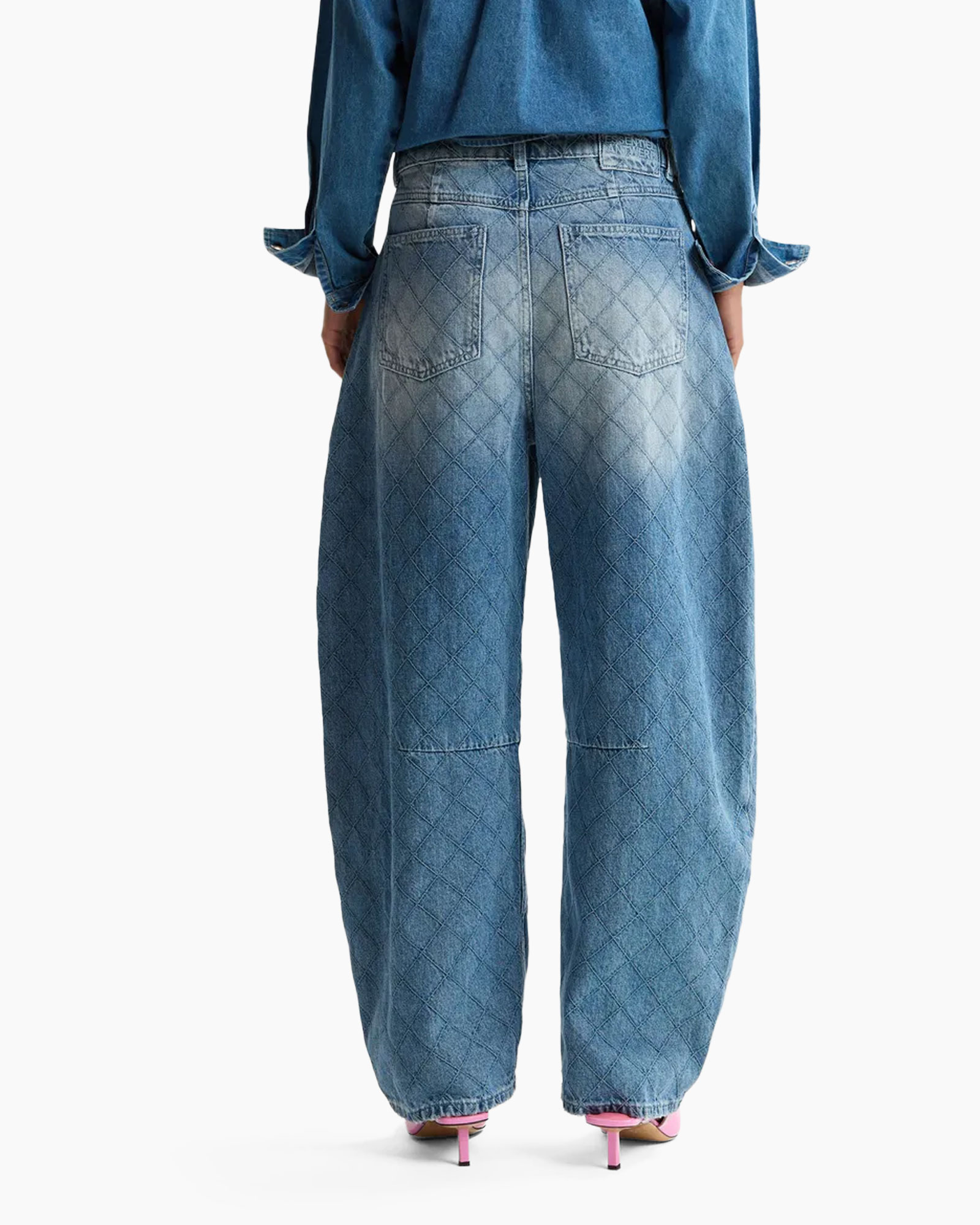 spijkerbroek, denim, gerecycled?, achterzakken, wijdere pasvorm