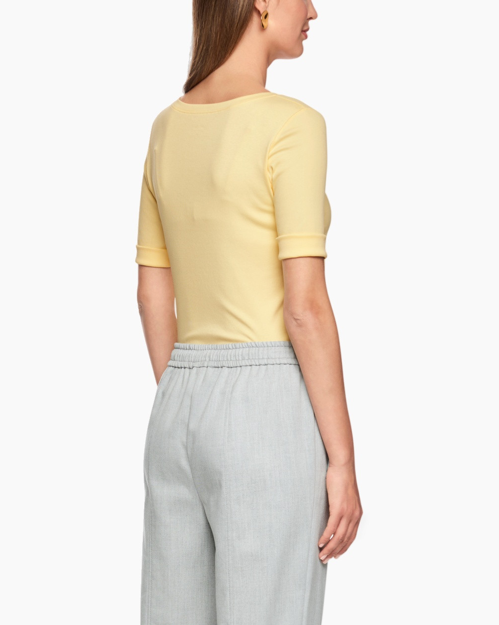 top, mouwen kort, geel, breipatroon, broek