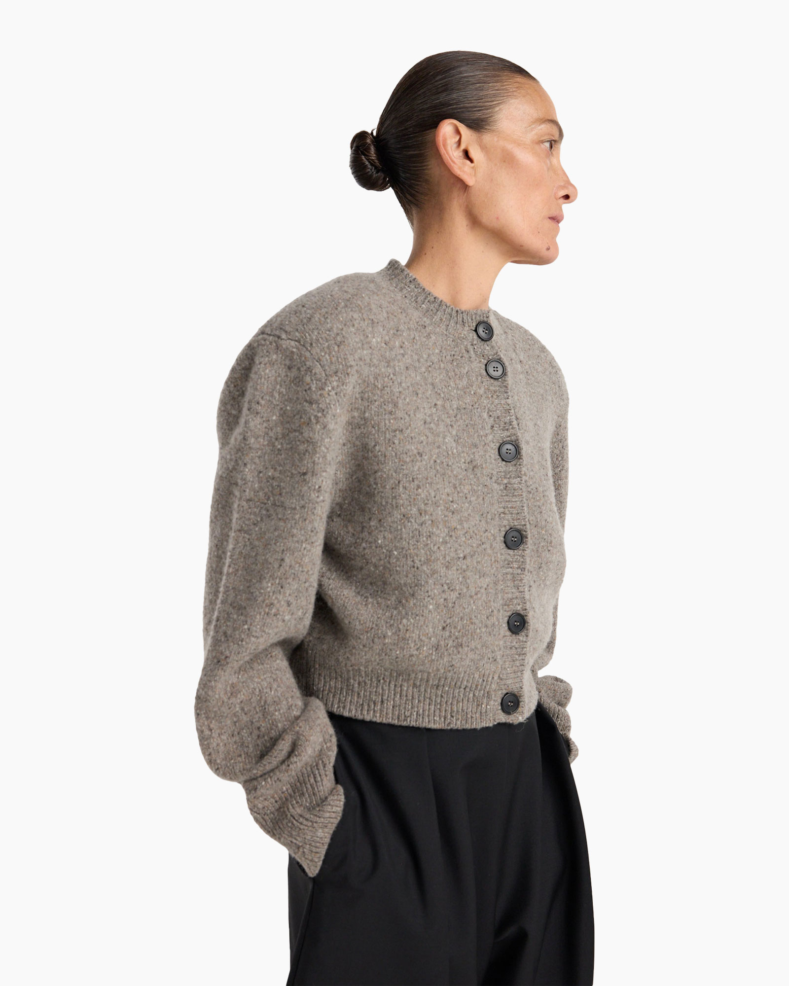 cardigan, breipol knit?, knit, knitted cardigan, buttons, beige, lange mouwen