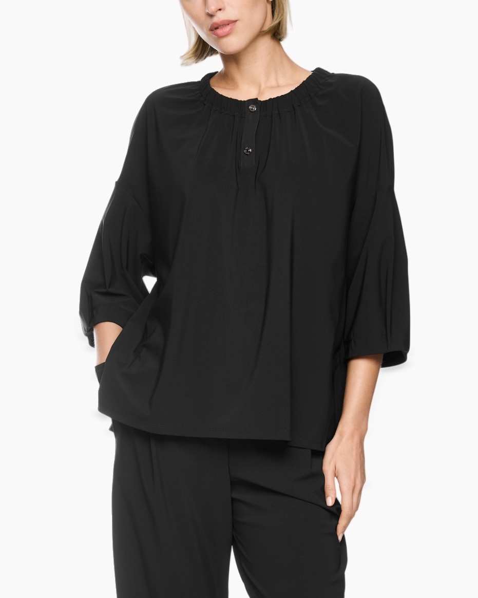 zwart blouse, niet-gebonden halslijn, driekwart mouwen, losse pasvorm, effen kleur