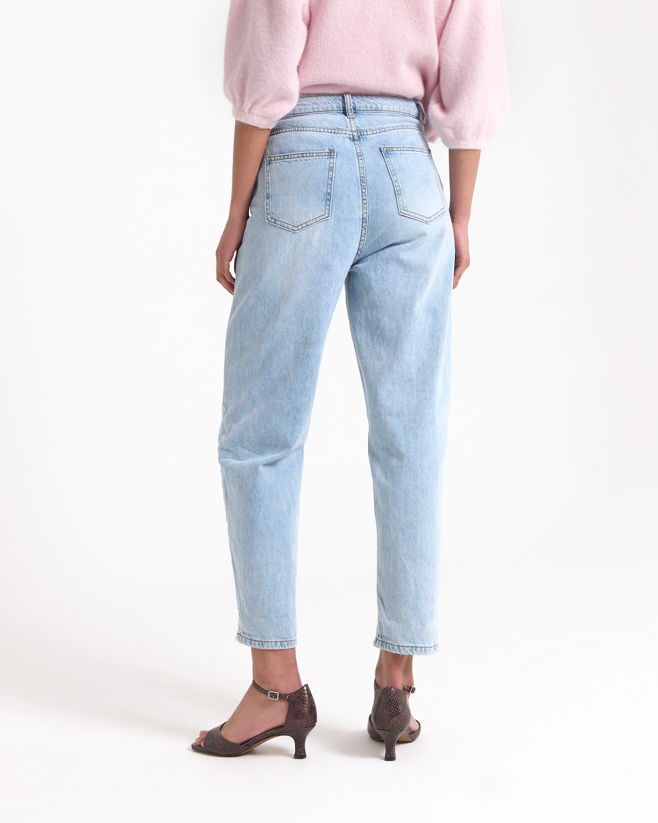 jeans,  denim jeans, light wash, back pockets, high waist