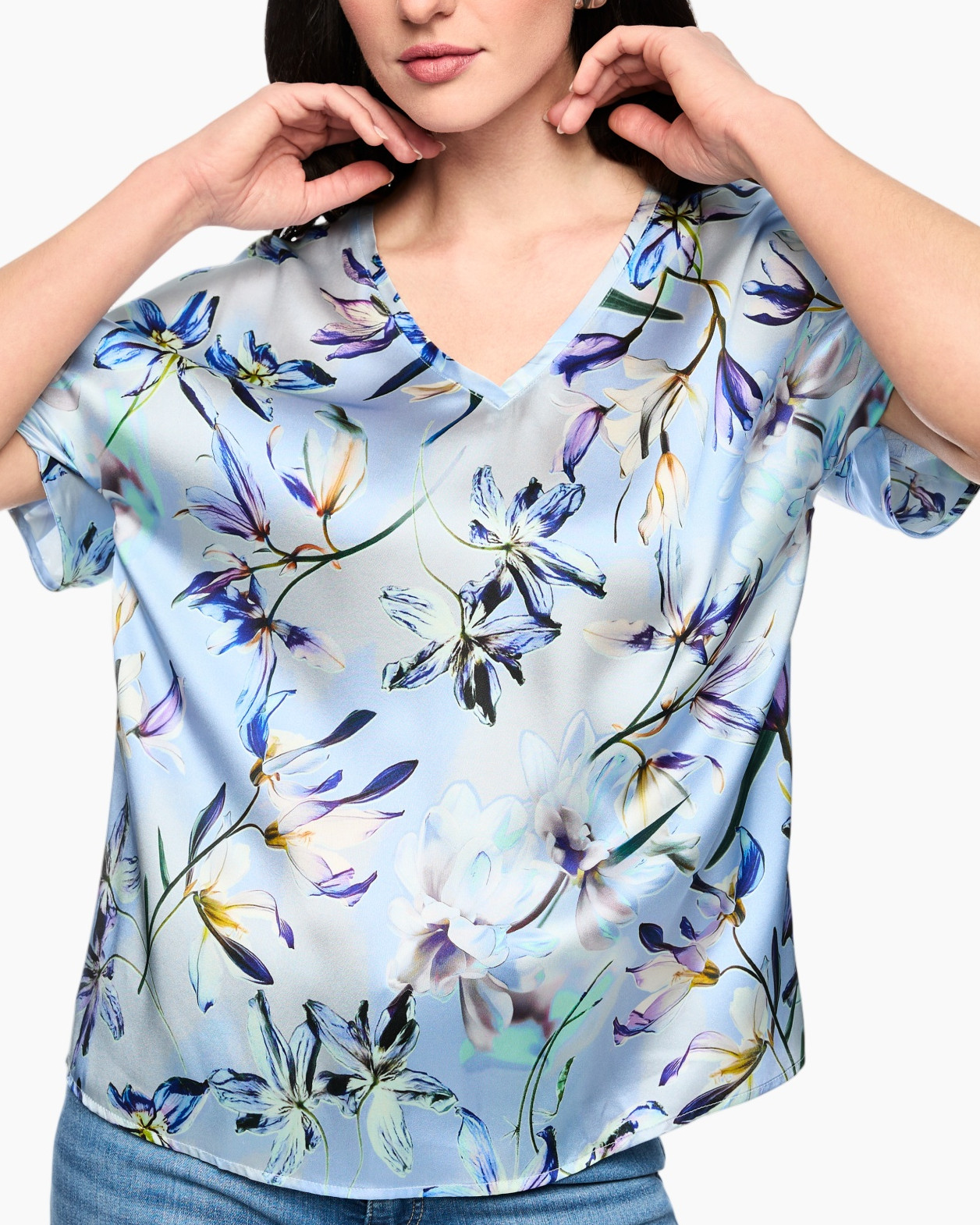 blouse, bloes, bloes met korte mouwen, lichte blauw, satijnachtig materiaal