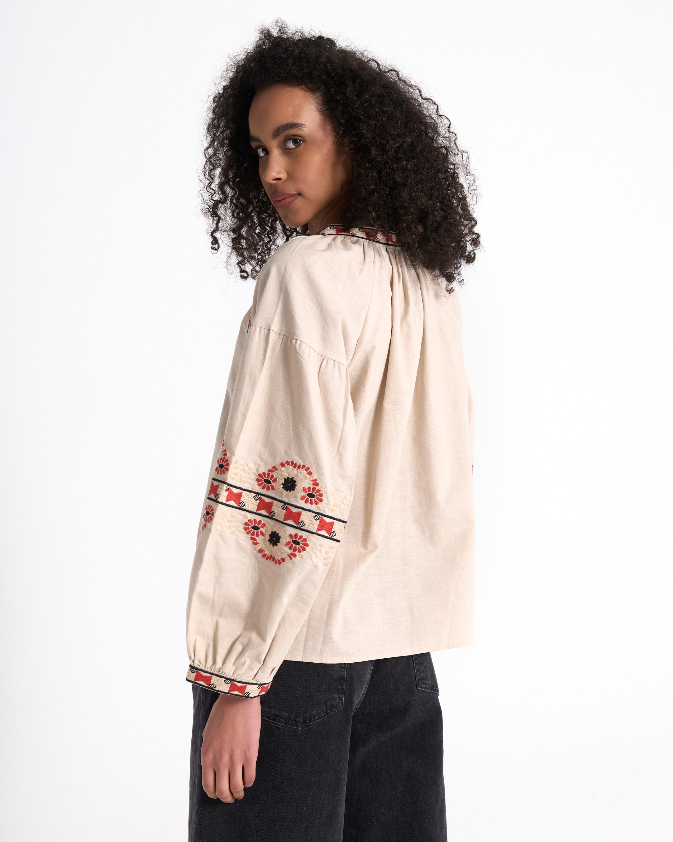 beige top, embroidery, long sleeve, round collar, loose fit